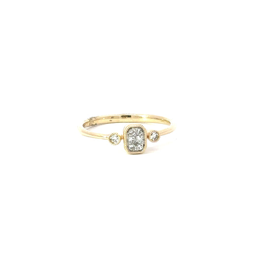 Modern Gold Diamond Ring