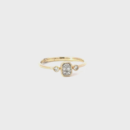 Modern Gold Diamond Ring