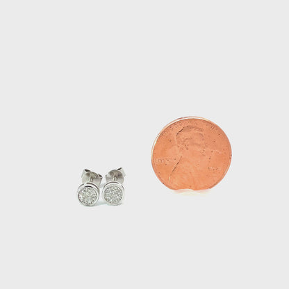 10K Round Diamond Screwback Earrings